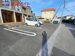 ブライトハウス西村の物件外観写真